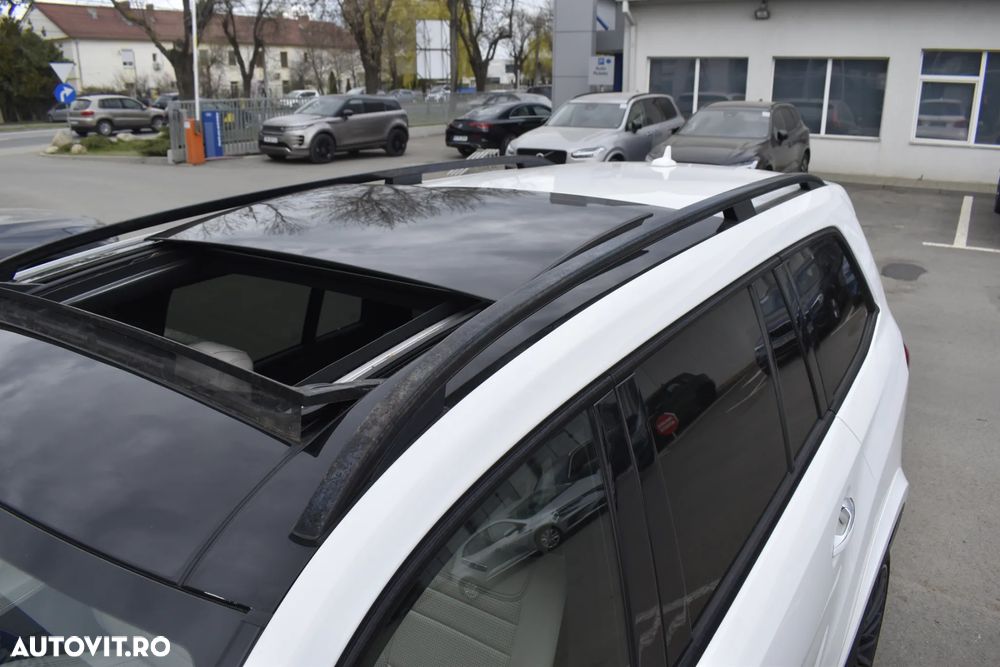 Mercedes-Benz GLS - 24