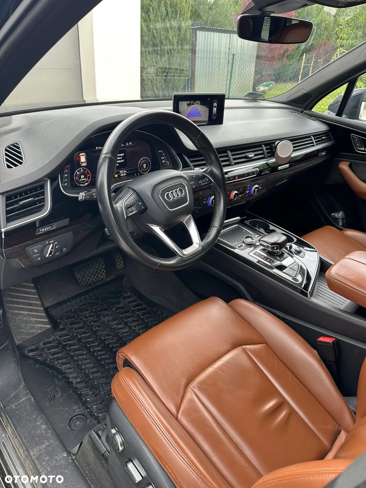 Audi Q7 - 2