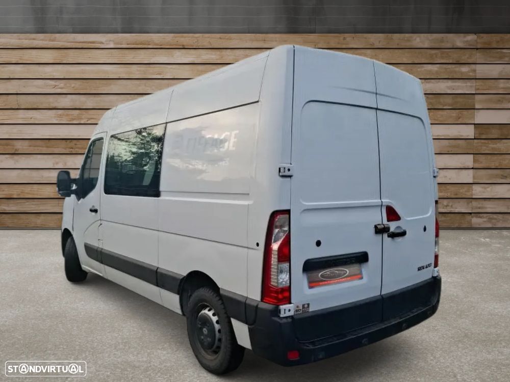Renault Master L2H2 2.3 dCi 135cv – 7 Lugares – c/ IVA Dedutível - 2