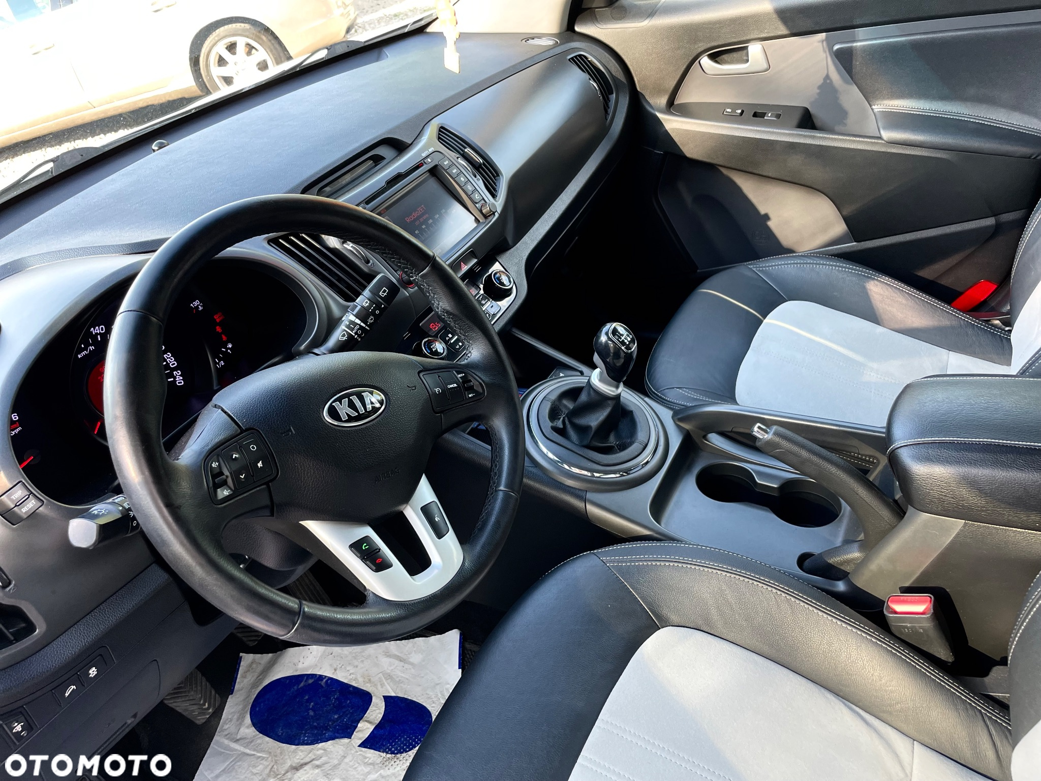 Kia Sportage 1.7 CRDI 2WD Edition 7 - 9