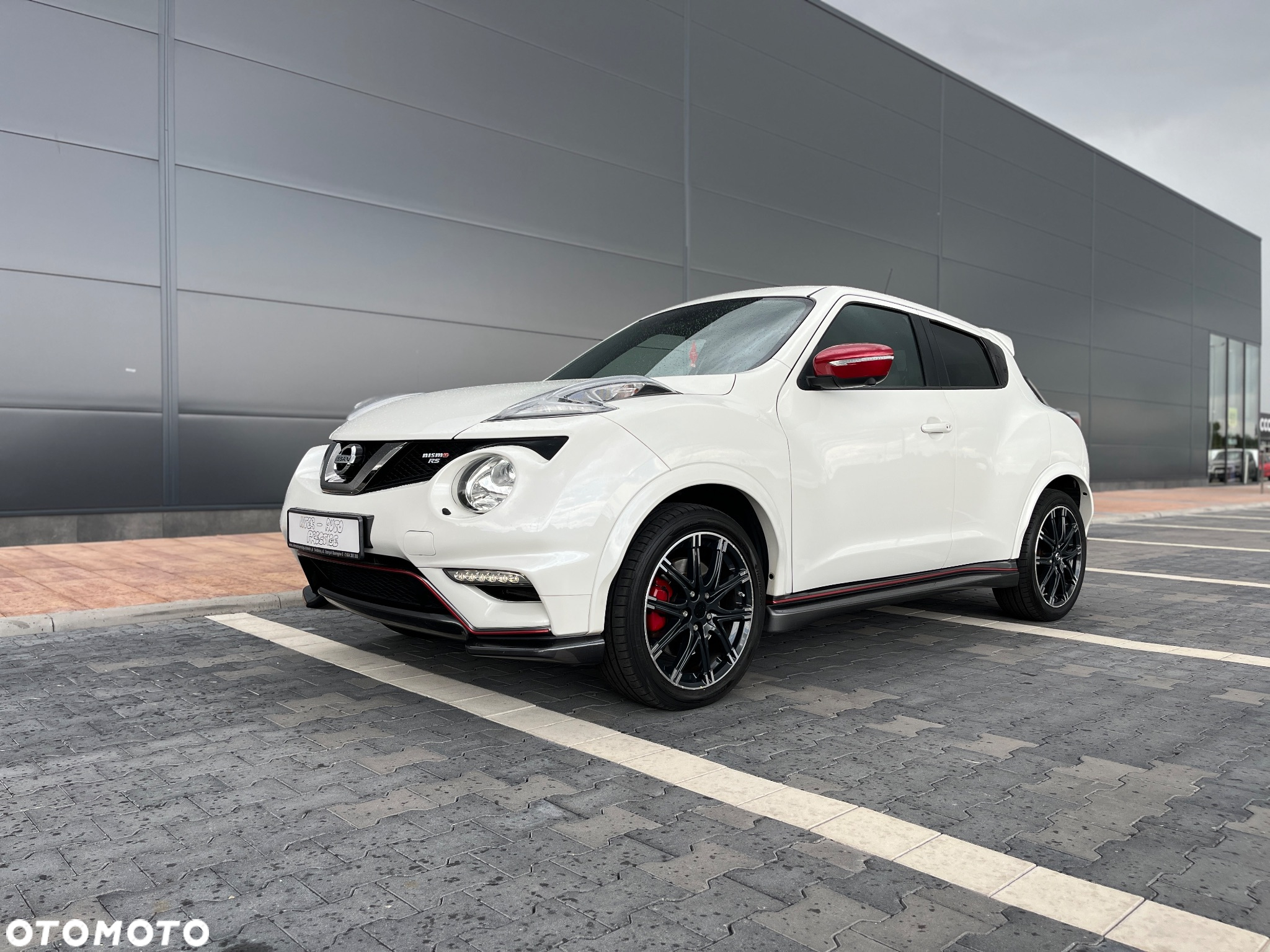 Nissan Juke 1.6 DIG-T Nismo RS 4WD Xtronic EU6 - 21
