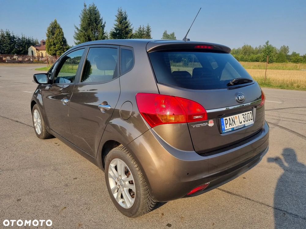 Kia Venga 1.4 CVVT Dream Team Edition - 10