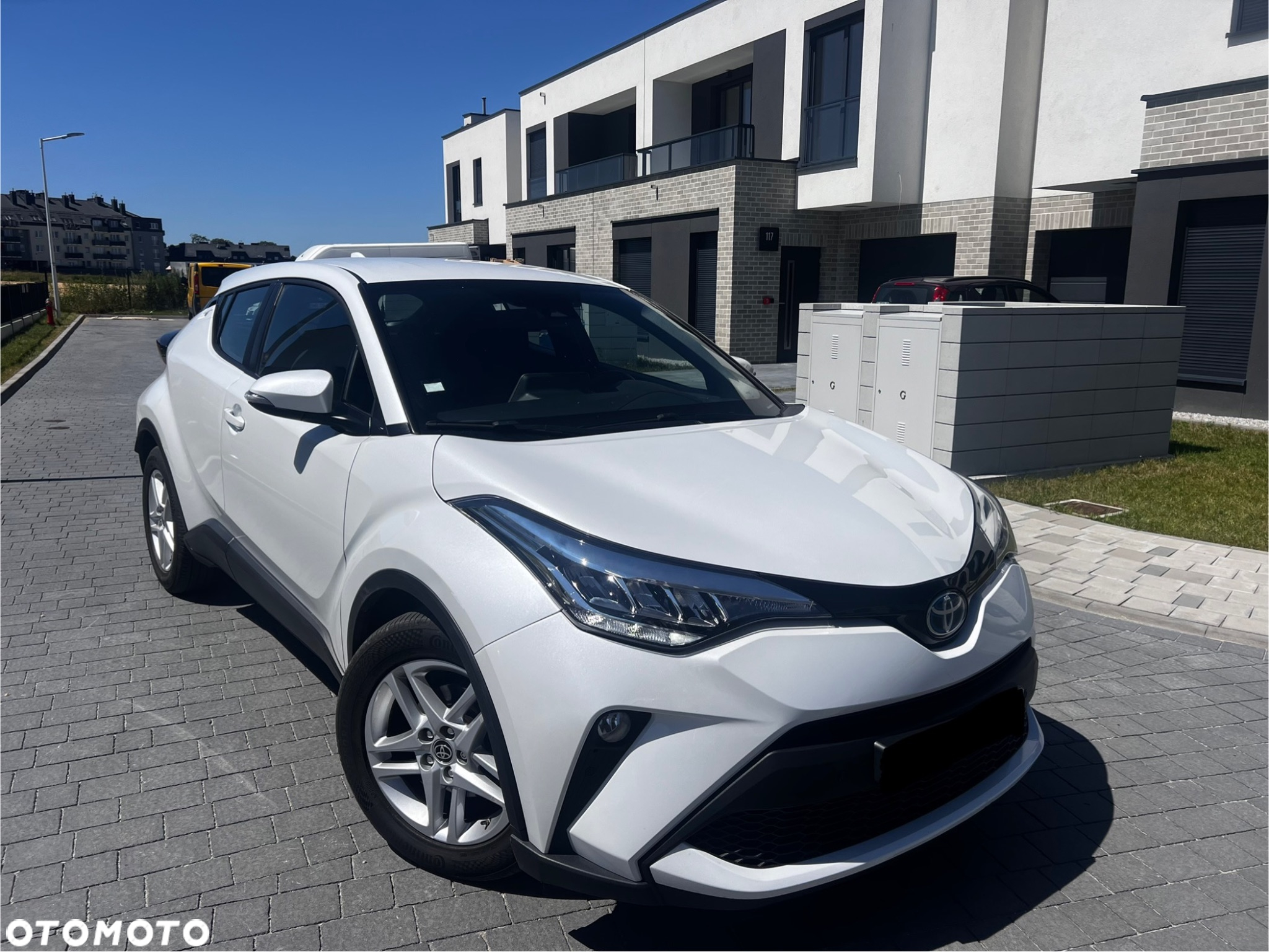 Toyota C-HR 1.8 Hybrid Business Edition - 24