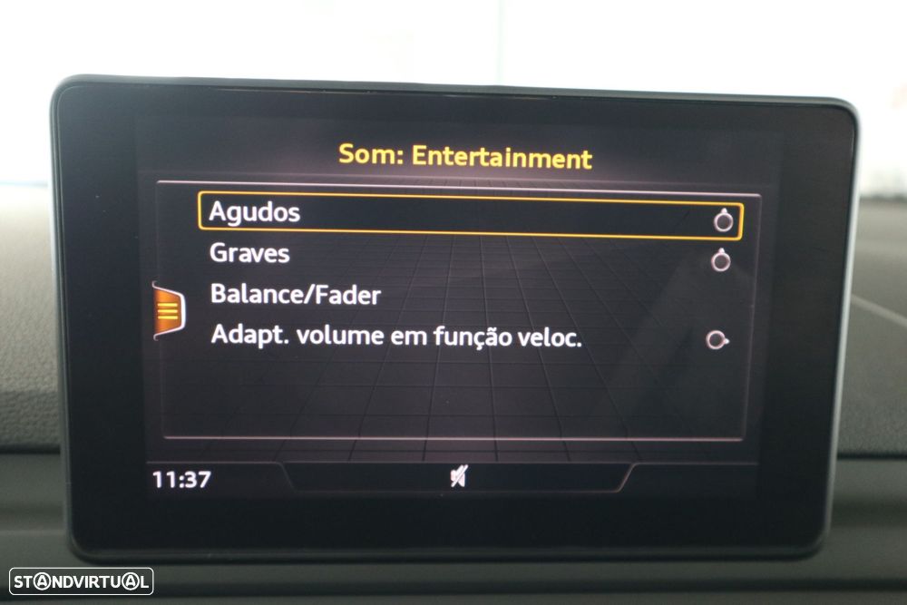 Audi A4 Avant 2.0 TDI S tronic - 24