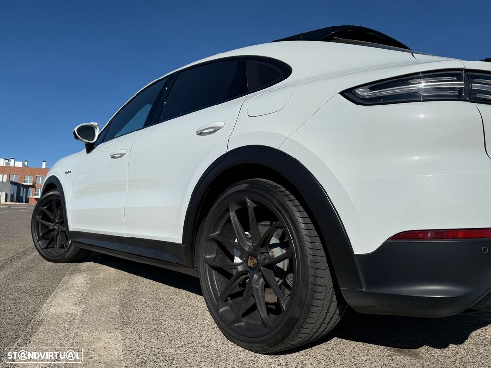 Porsche Cayenne Coupé - 10
