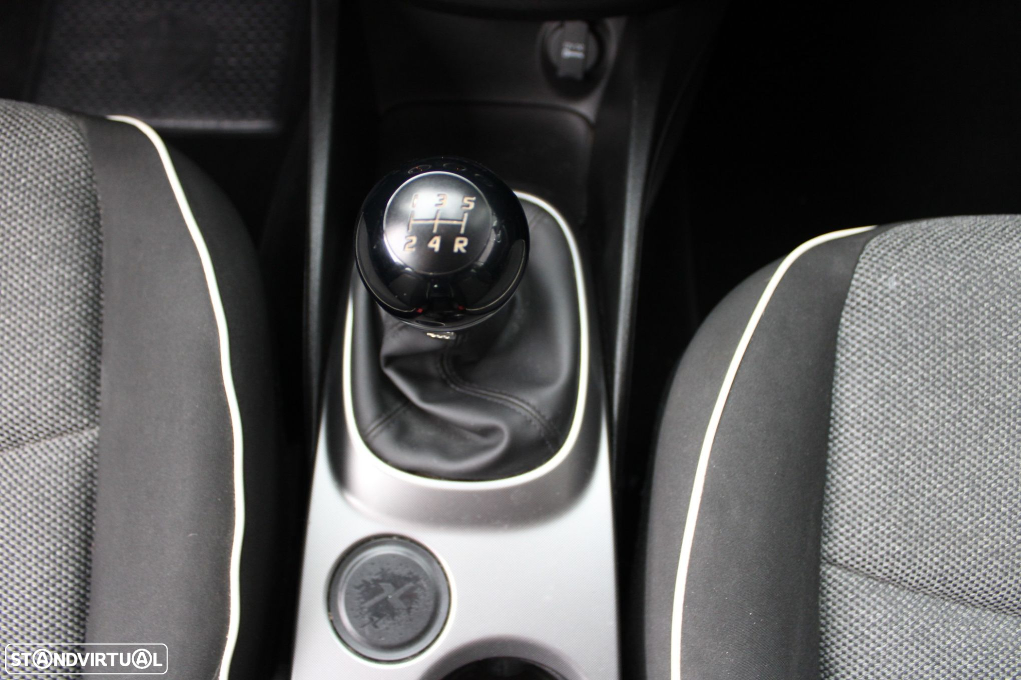 Fiat 500X 1.3 MJ Lounge S&S - 10