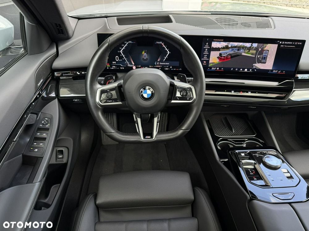 BMW Seria 5 520d xDrive mHEV M Sport - 4
