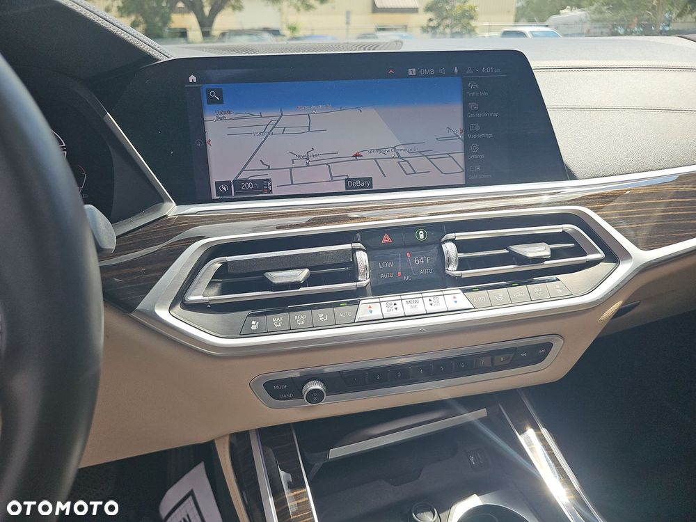 BMW X7 xDrive40i - 15