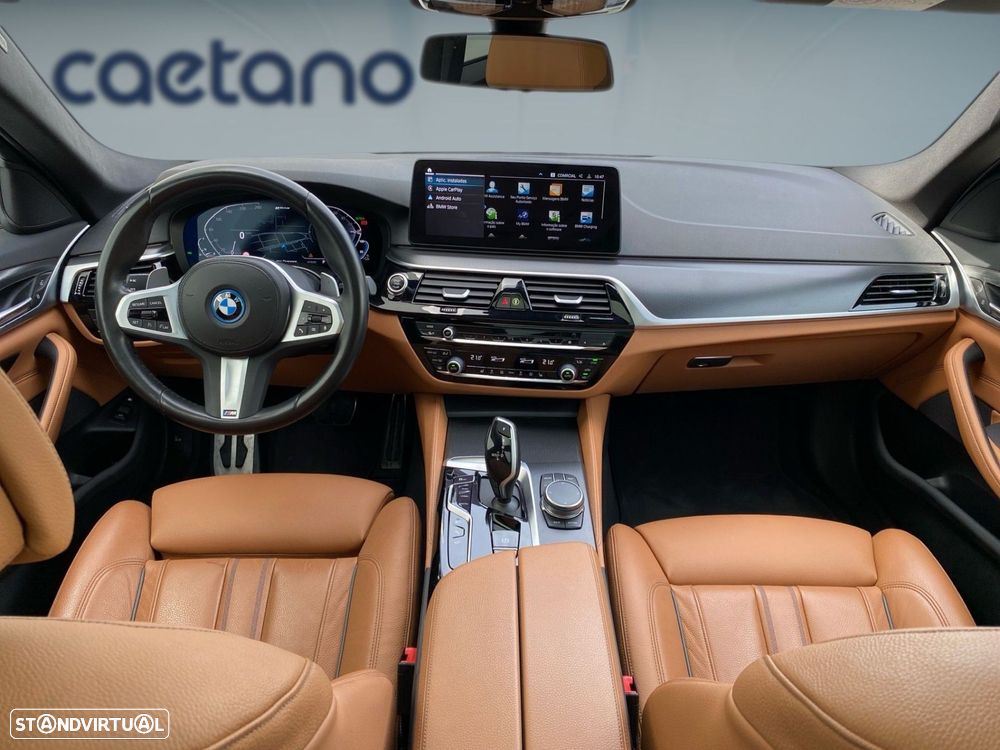 BMW 530 e Pack Desportivo M - 5
