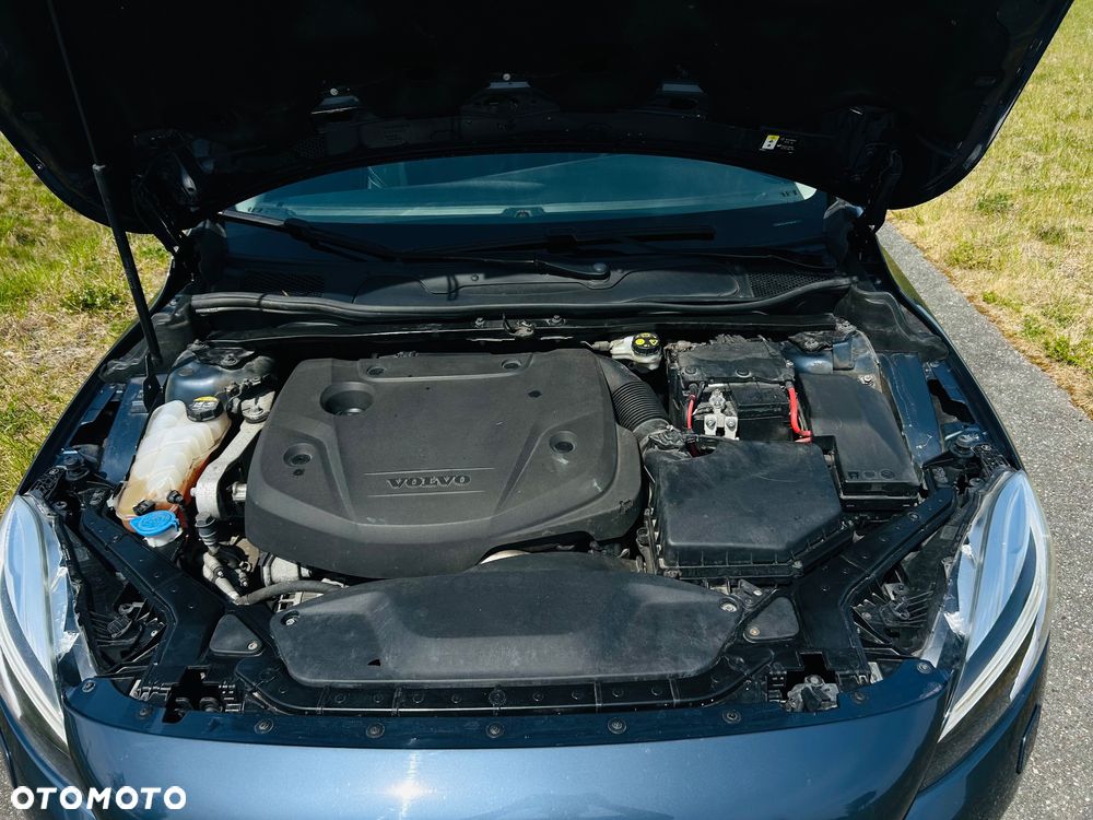 Volvo V40 D2 - 12