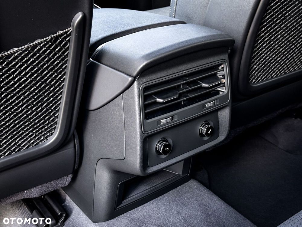 Audi Q7 - 36