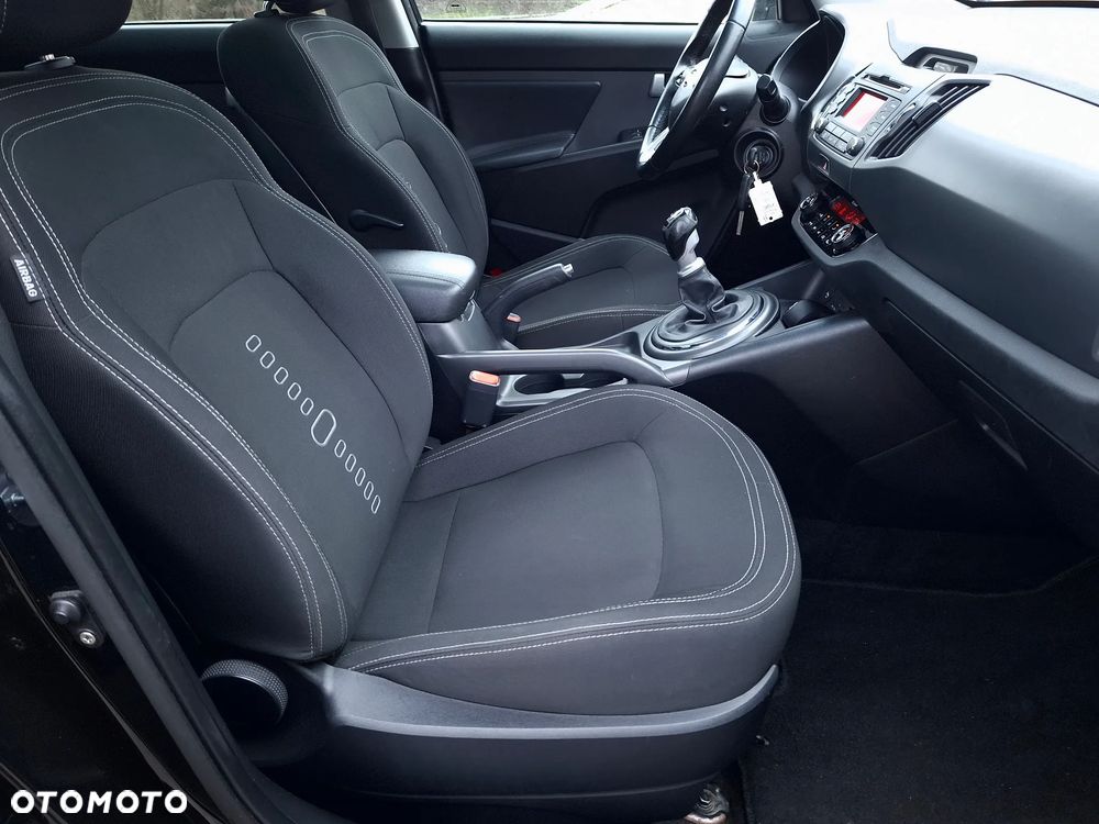 Kia Sportage 2.0 CRDI 2WD Spirit - 25