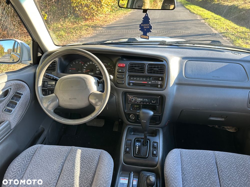 Suzuki Grand Vitara XL-7 2.0 TD Automatik Comfort + - 5