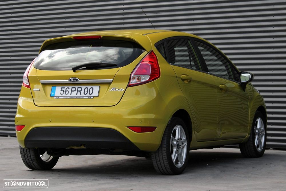 Ford Fiesta 1.0 EcoBoost Titanium - 9