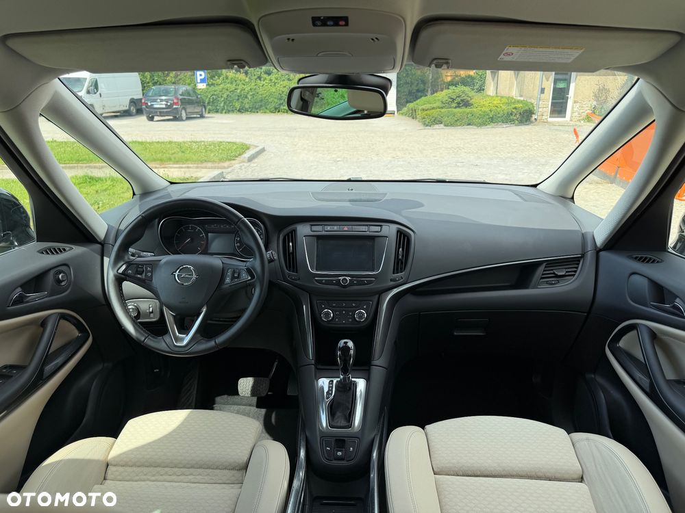 Opel Zafira 1.4 T Cosmo - 32