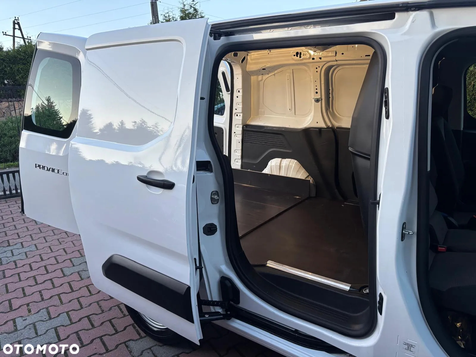 Toyota Proace city - 37