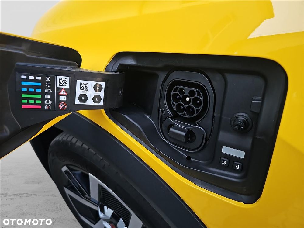 Renault 5 40kWh Urban Range Techno - 10