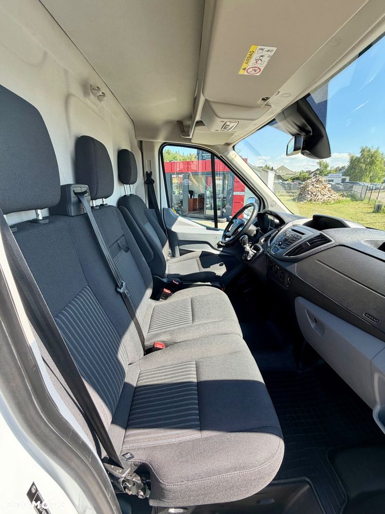 Ford Transit - 10