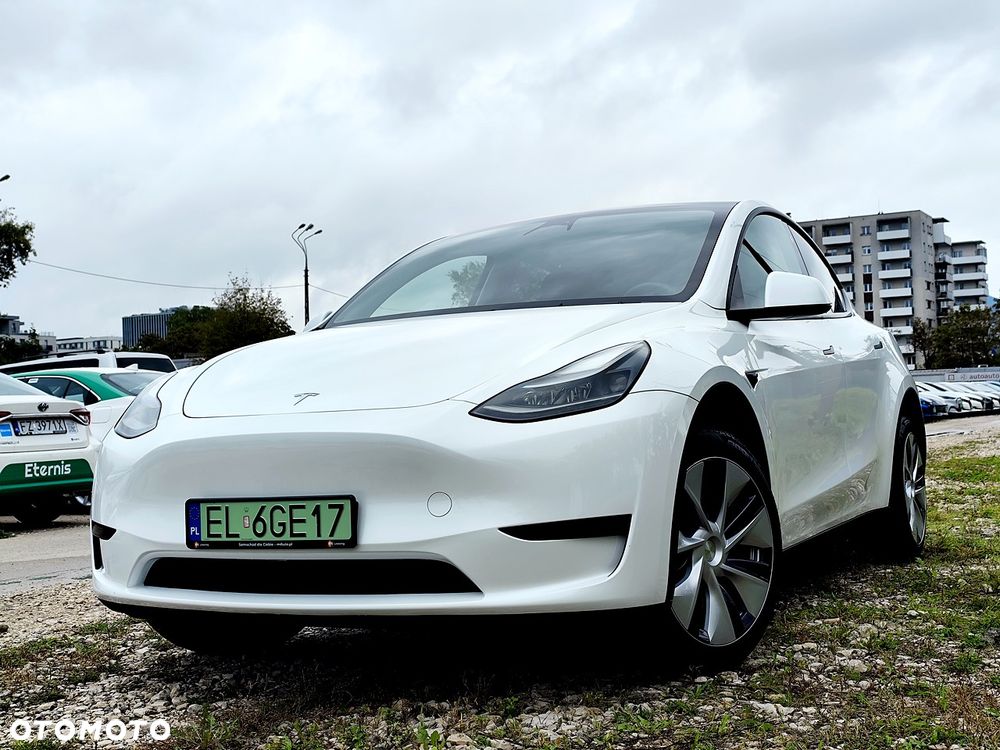Tesla Model Y RWD - 1