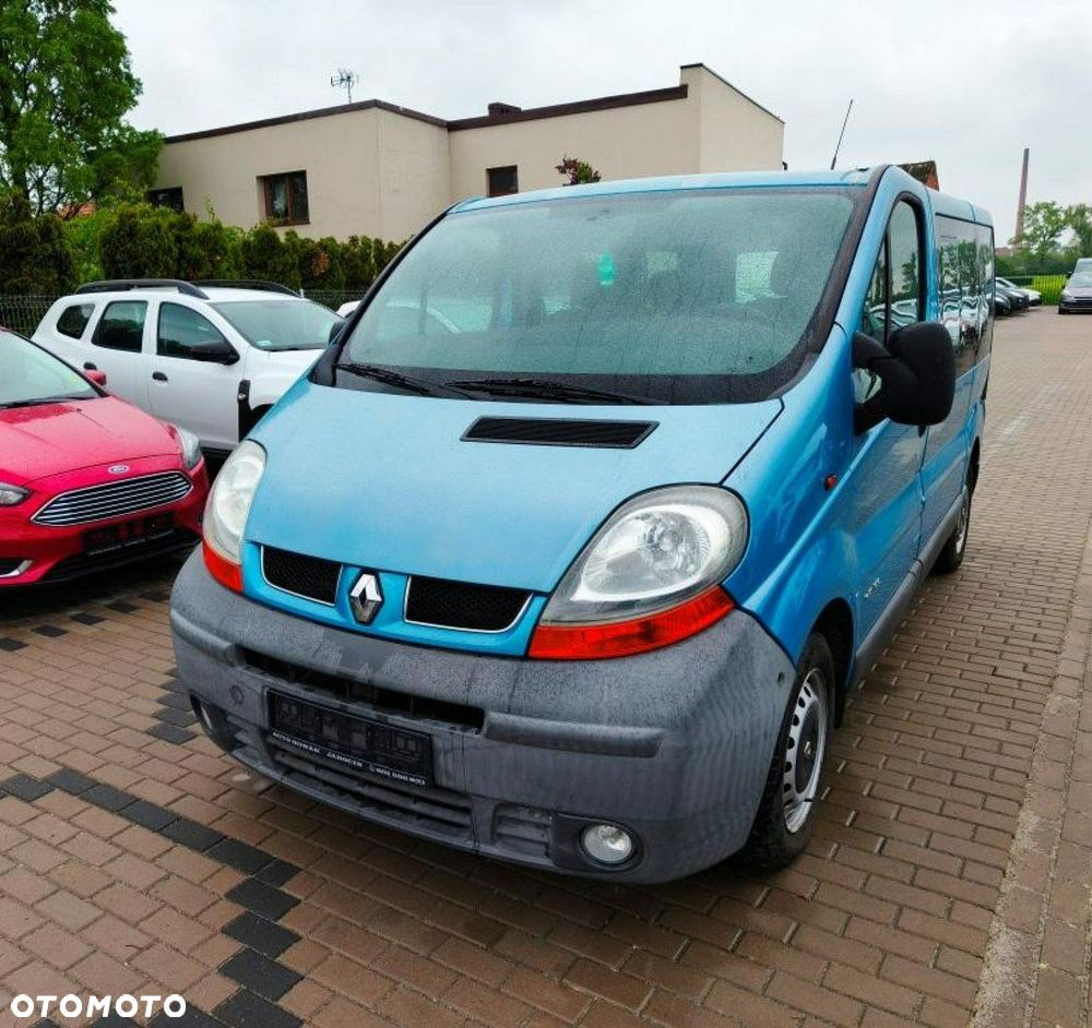 Renault Trafic - 2