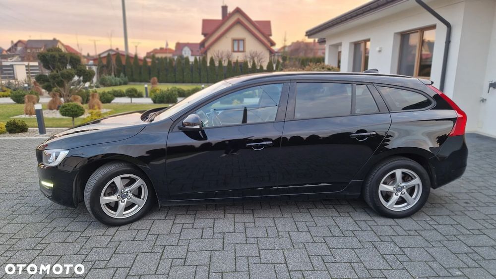 Volvo V60 D2 Kinetic - 3