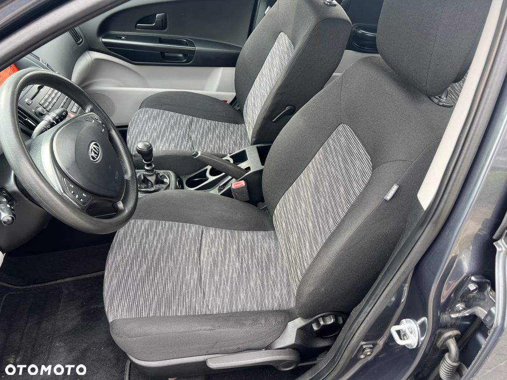 Kia Ceed 1.4 Comfort + - 16