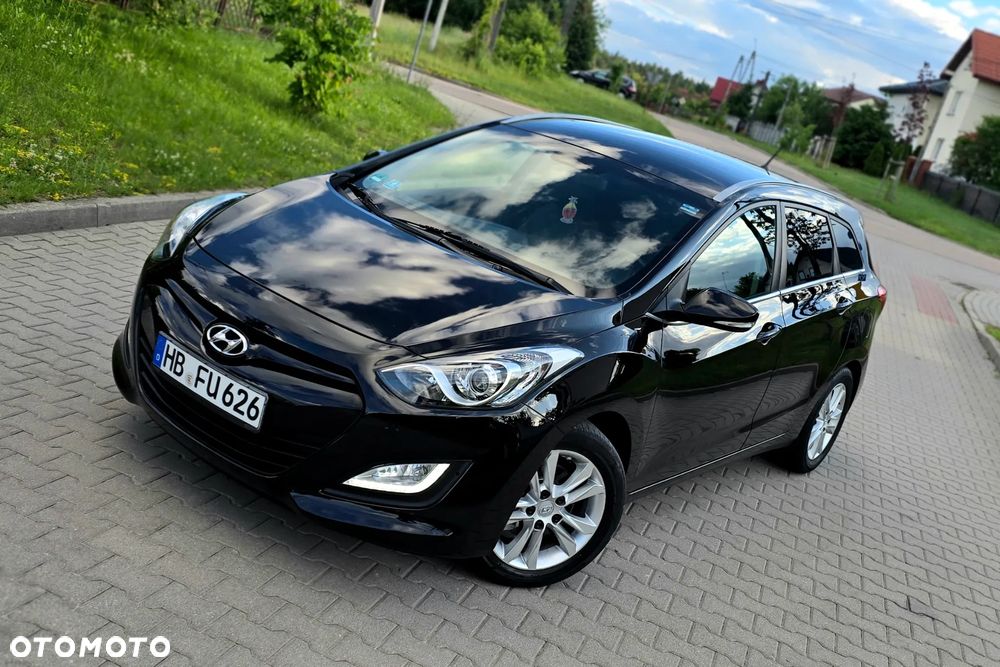 Hyundai i30 i30cw 1.4 Fifa World Cup Edition - 5