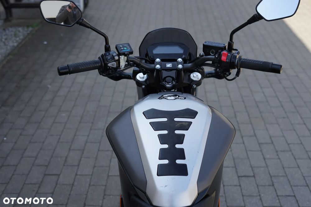 Honda NC - 16