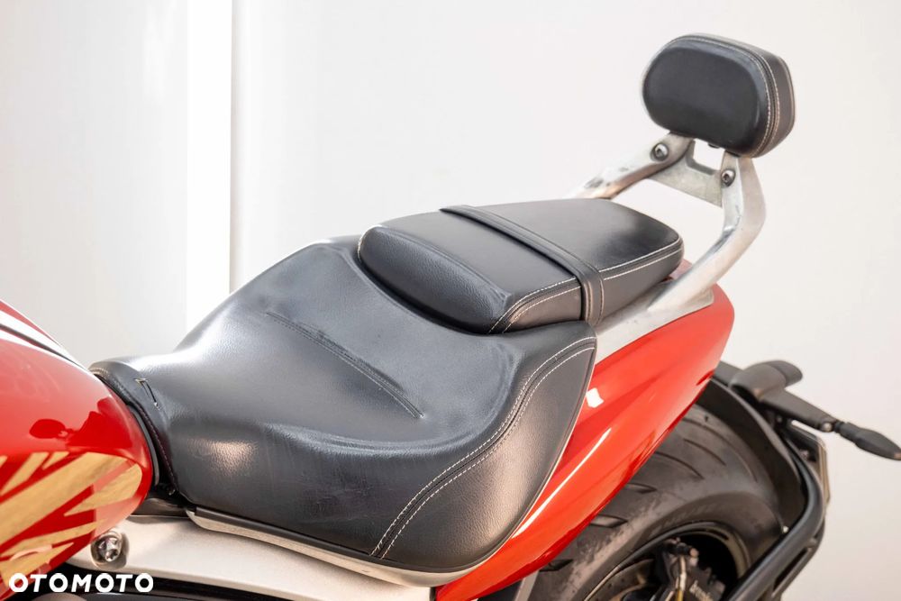 Triumph Rocket - 21