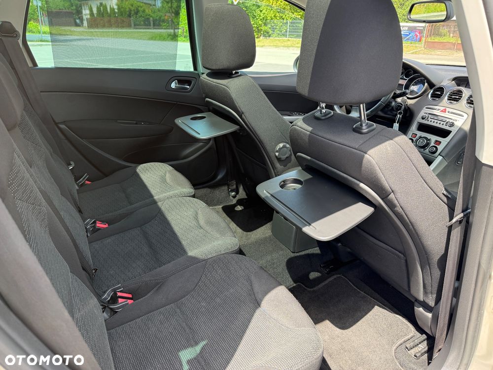 Peugeot 308 HDi FAP 110 (Blue Lion) Premium - 17