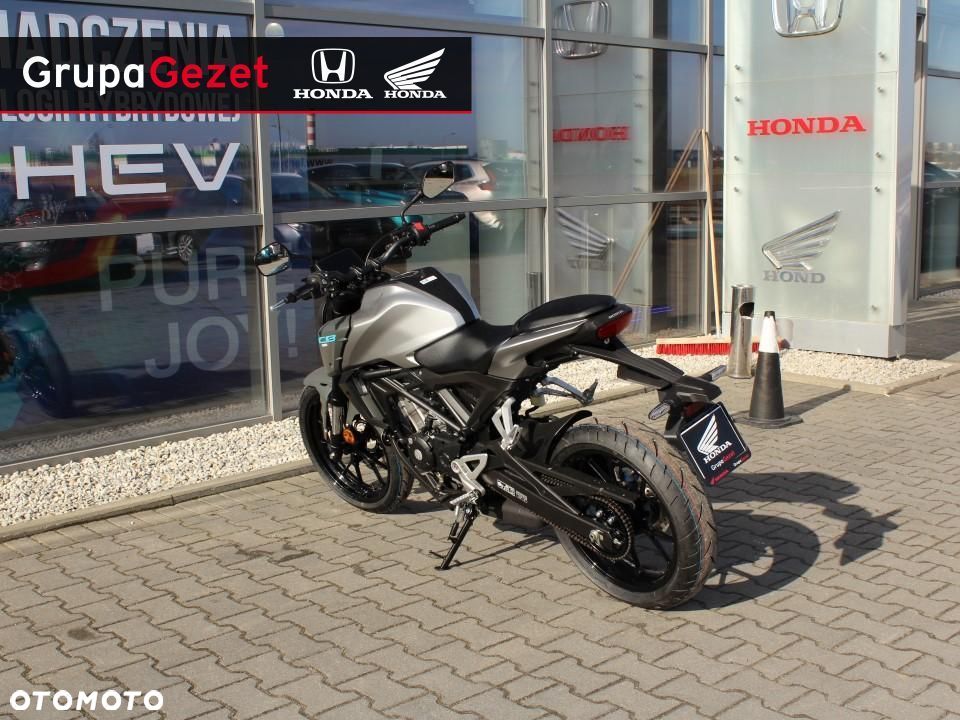 Honda CB - 7