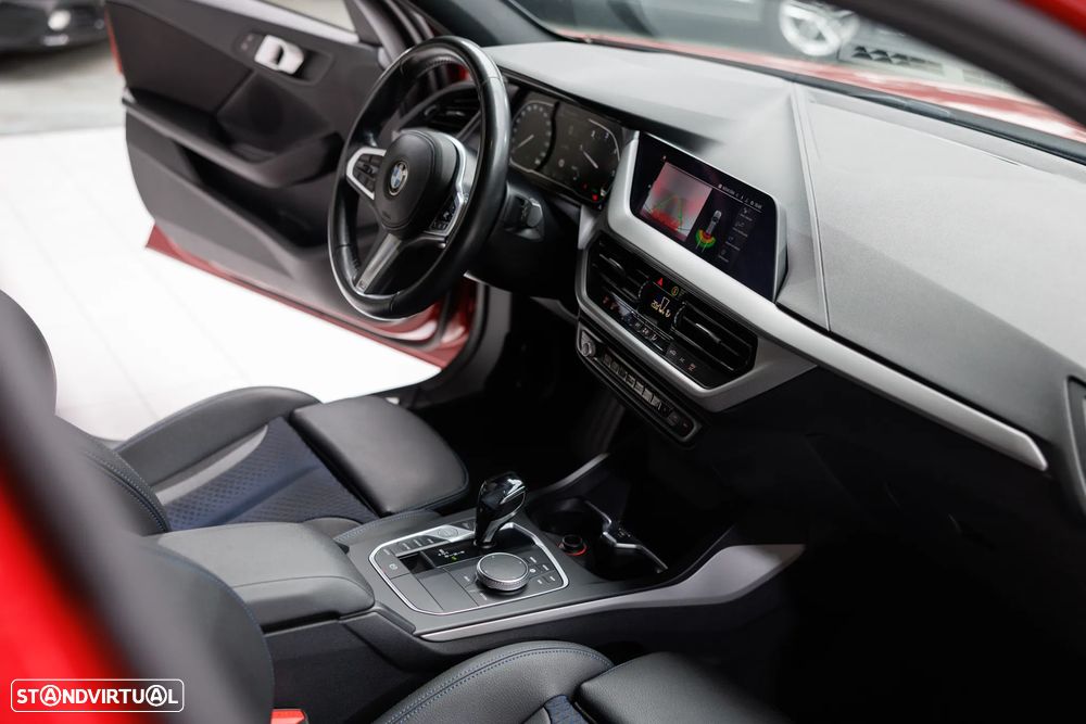 BMW 116 d M Sport - 12