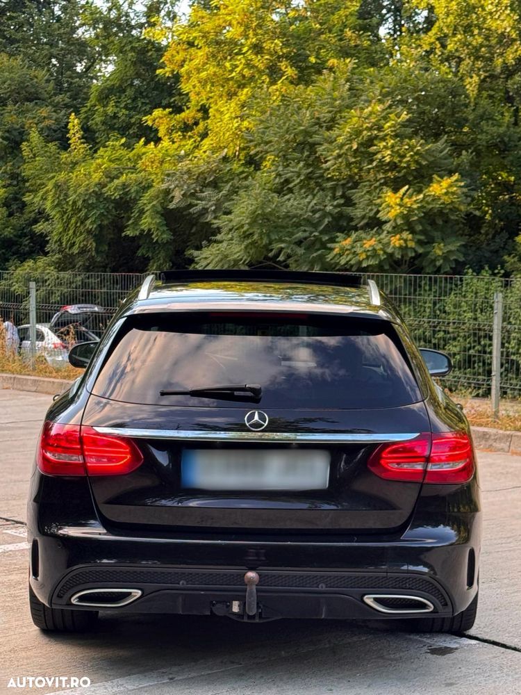 Mercedes-Benz C - 8