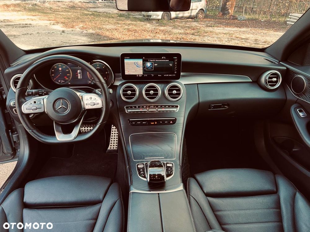 Mercedes-Benz Klasa C 220 d 4MATIC 9G-TRONIC - 9
