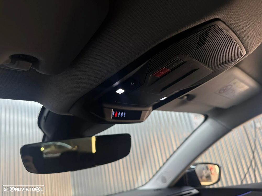 Peugeot 308 1.6 Hybrid Allure Pack e-EAT8 - 30