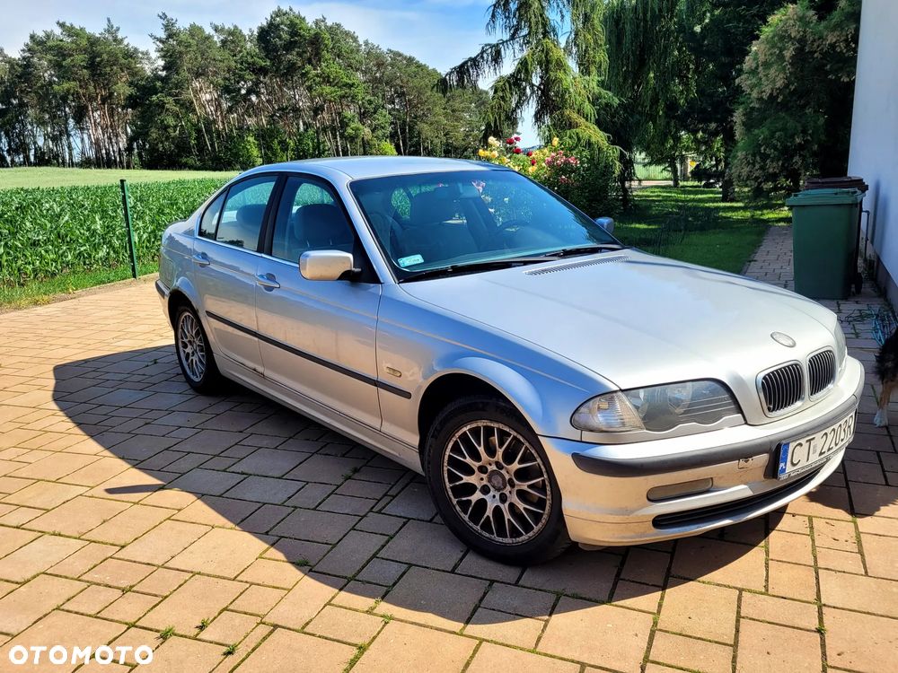 BMW Seria 3 - 1