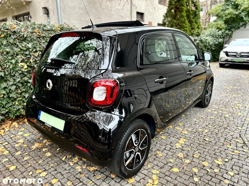 Smart Forfour EQ - 9