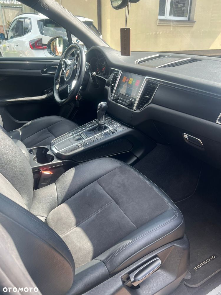 Porsche Macan - 15