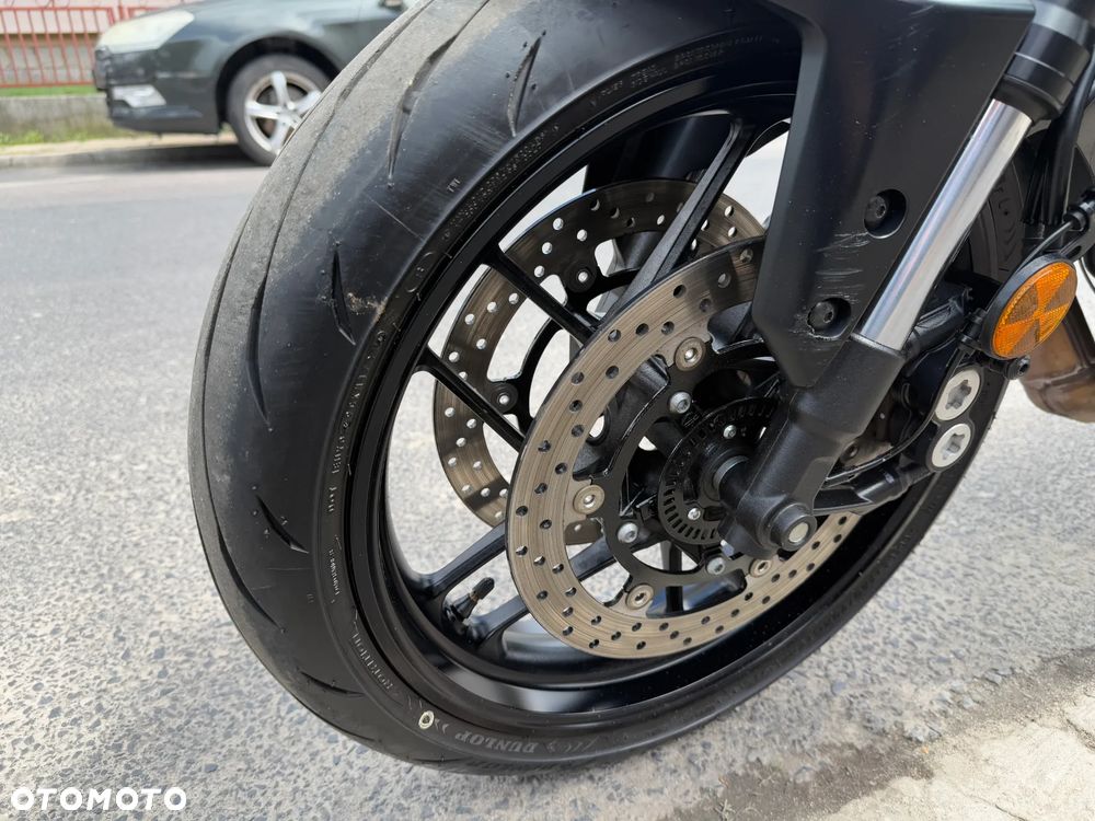 Yamaha MT - 21
