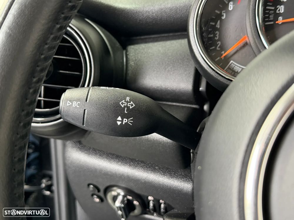 MINI 3 Portas One Sport Edition - 22