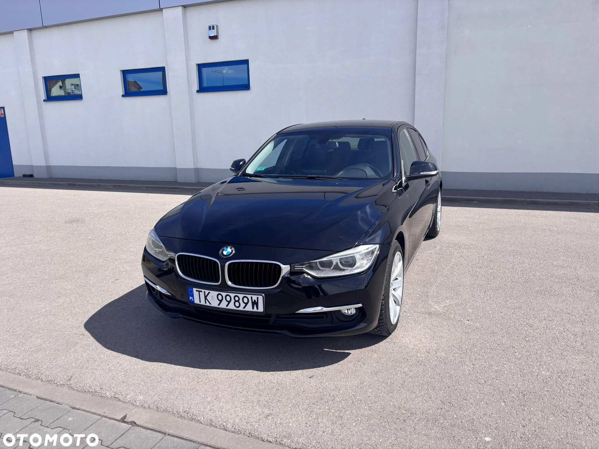 BMW Seria 3 - 16