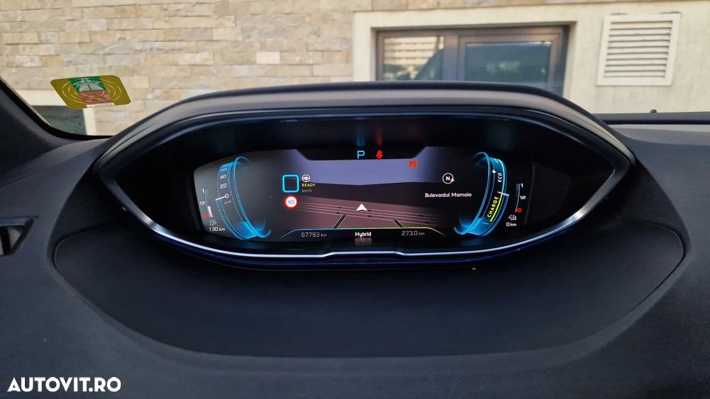 Peugeot 3008 PHEV 300 EAT8 4X4 GT - 27