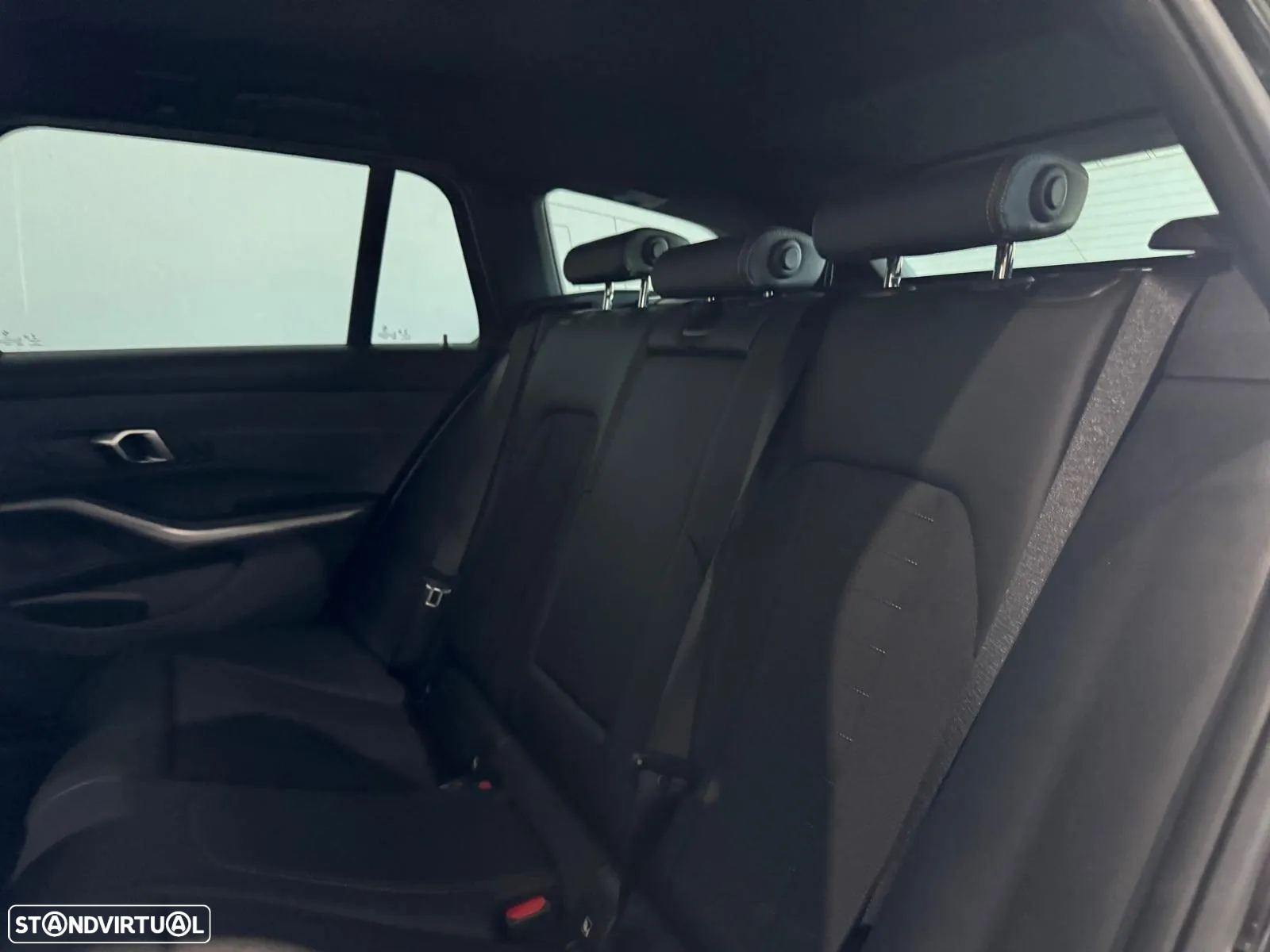 BMW 330 e Touring Pack M Auto - 20