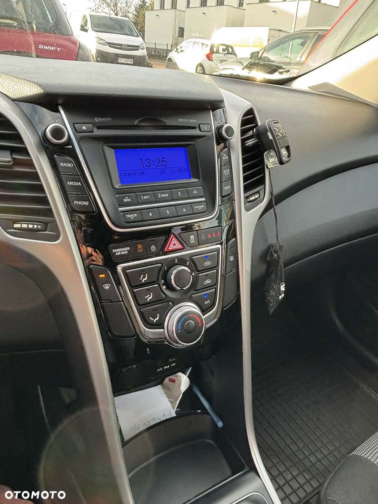 Hyundai i30 1.4 Classic + - 7