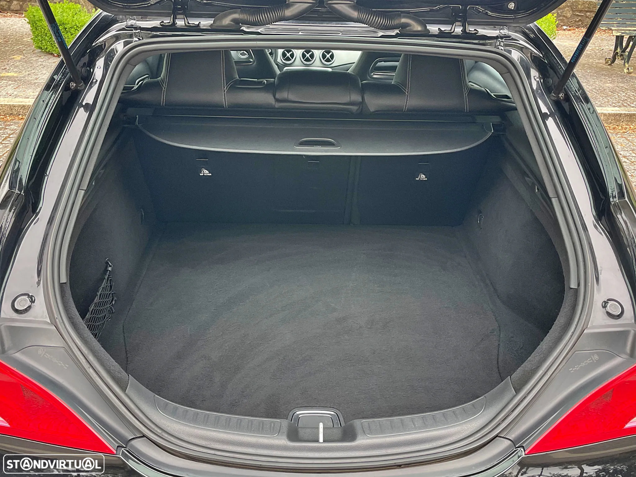 Mercedes-Benz CLA 180 d Shooting Brake Urban Aut. - 23
