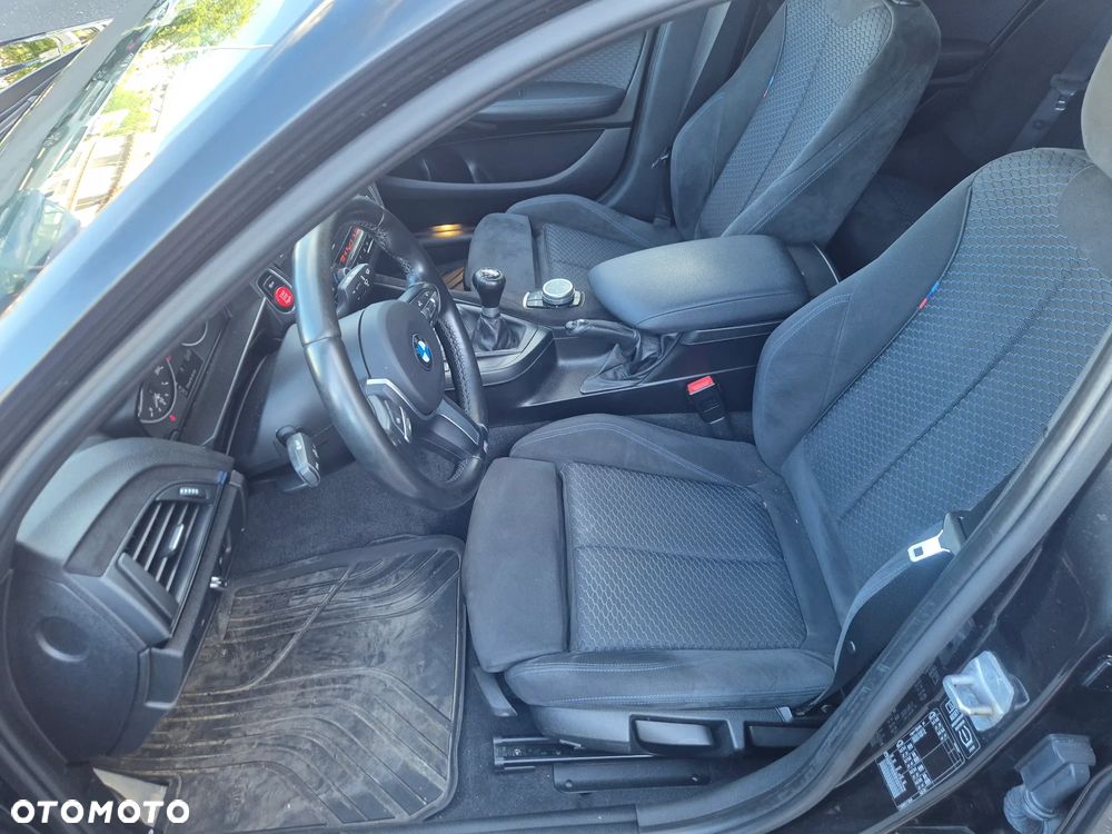 BMW Seria 1 116i Sport Line - 18