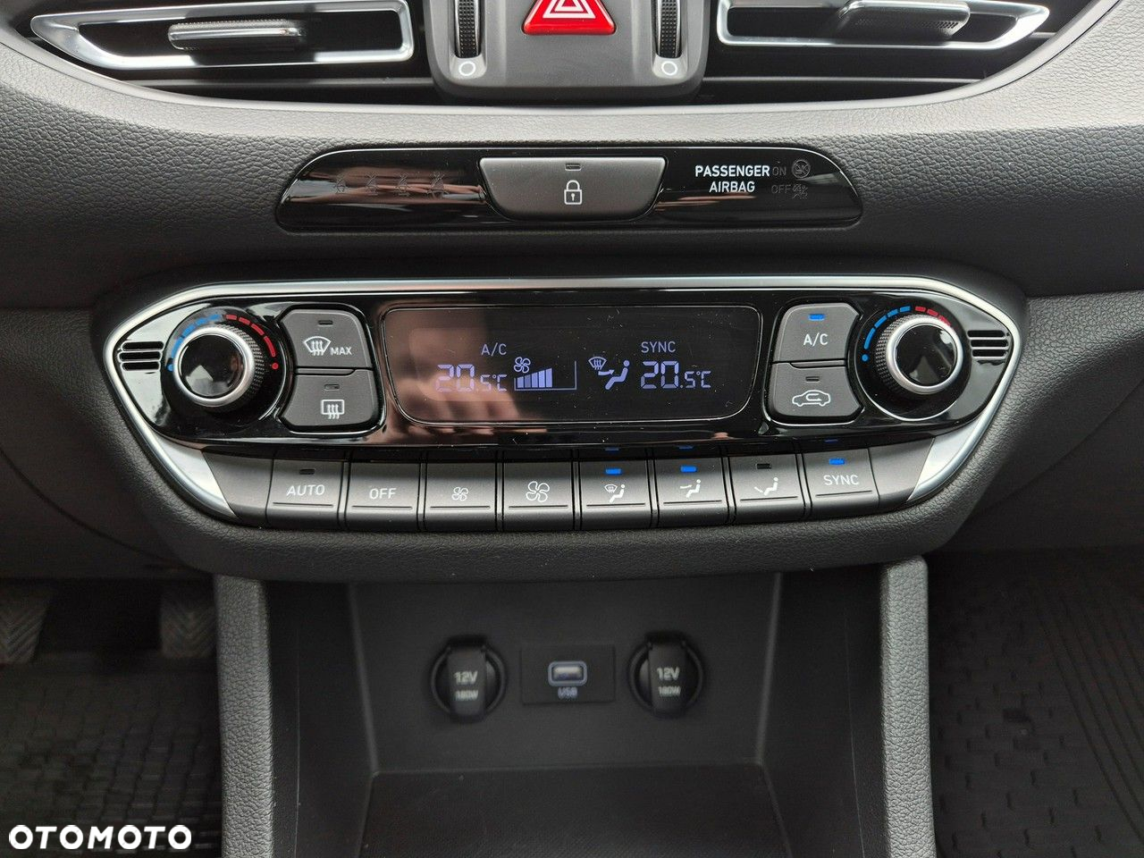 Hyundai i30 - 27