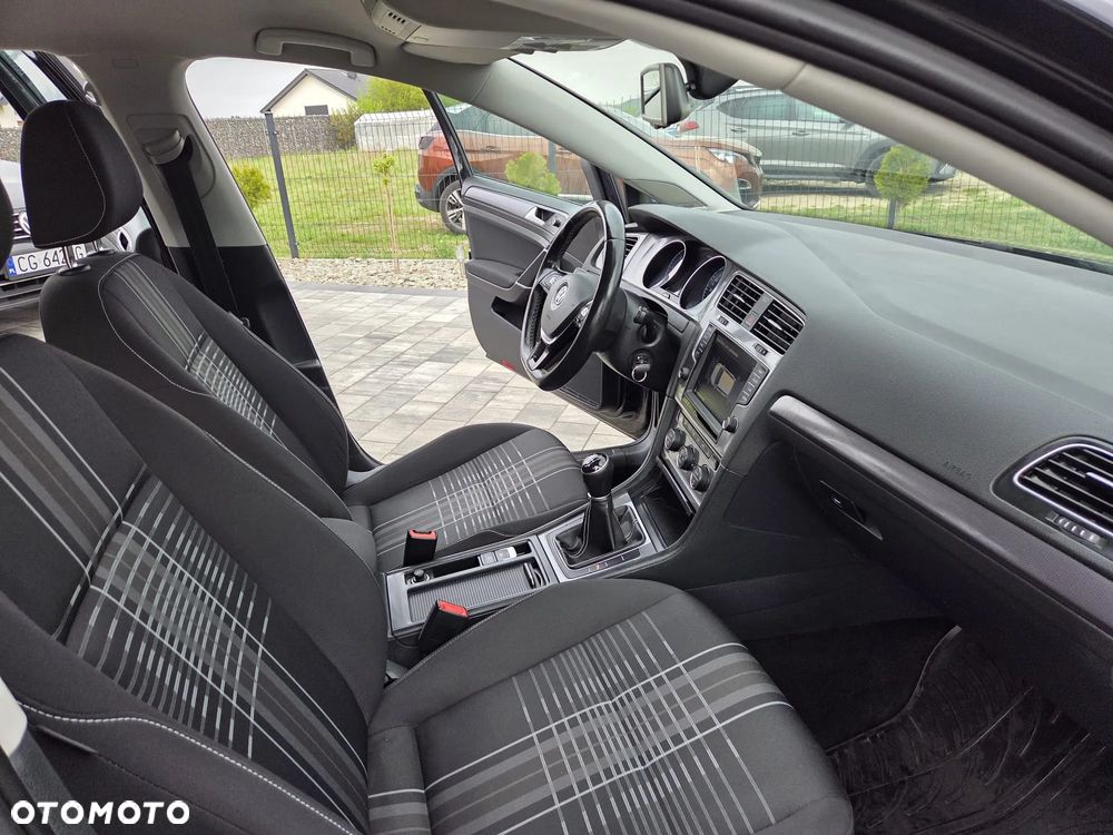 Volkswagen Golf 2.0 TDI BlueMotion Technology Lounge - 30
