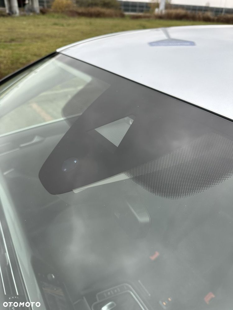 Volkswagen Passat 2.0 TSI Business DSG - 16