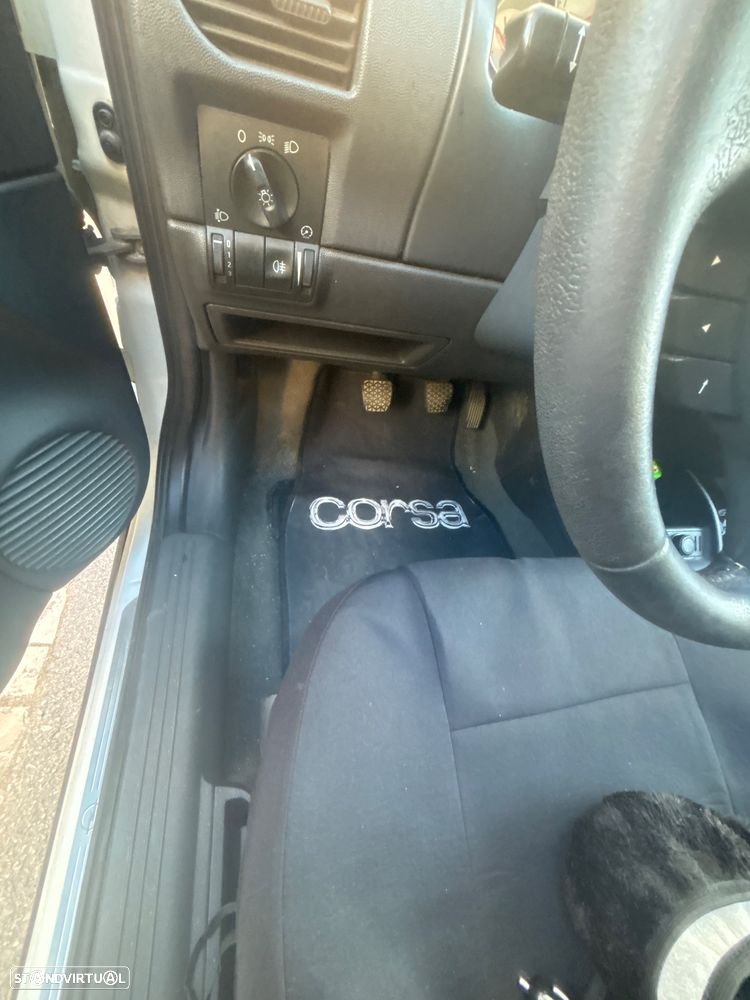 Opel Corsa - 2